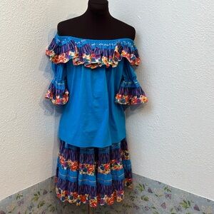 NWT Vintage Square Up Fashions blue/ multicolor floral ruffle skirt set. Size M.